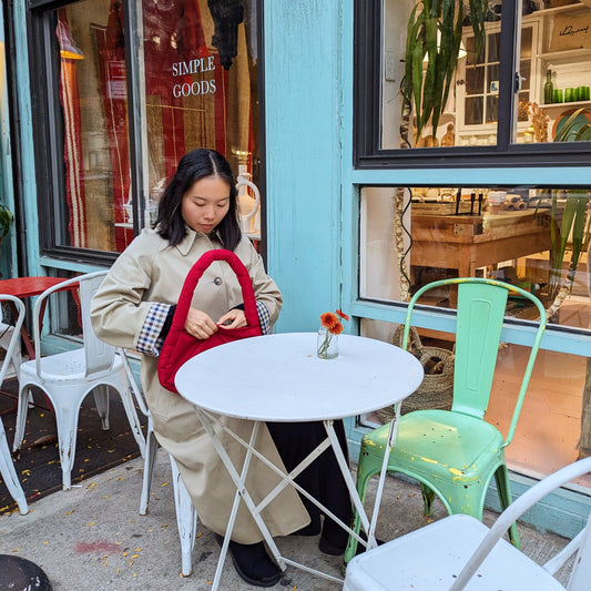 Mini donut shoulder bag